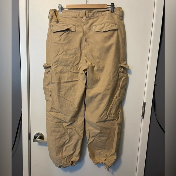 Aritzia TNA New Supply Cargo Pant - Picture 5 of 8